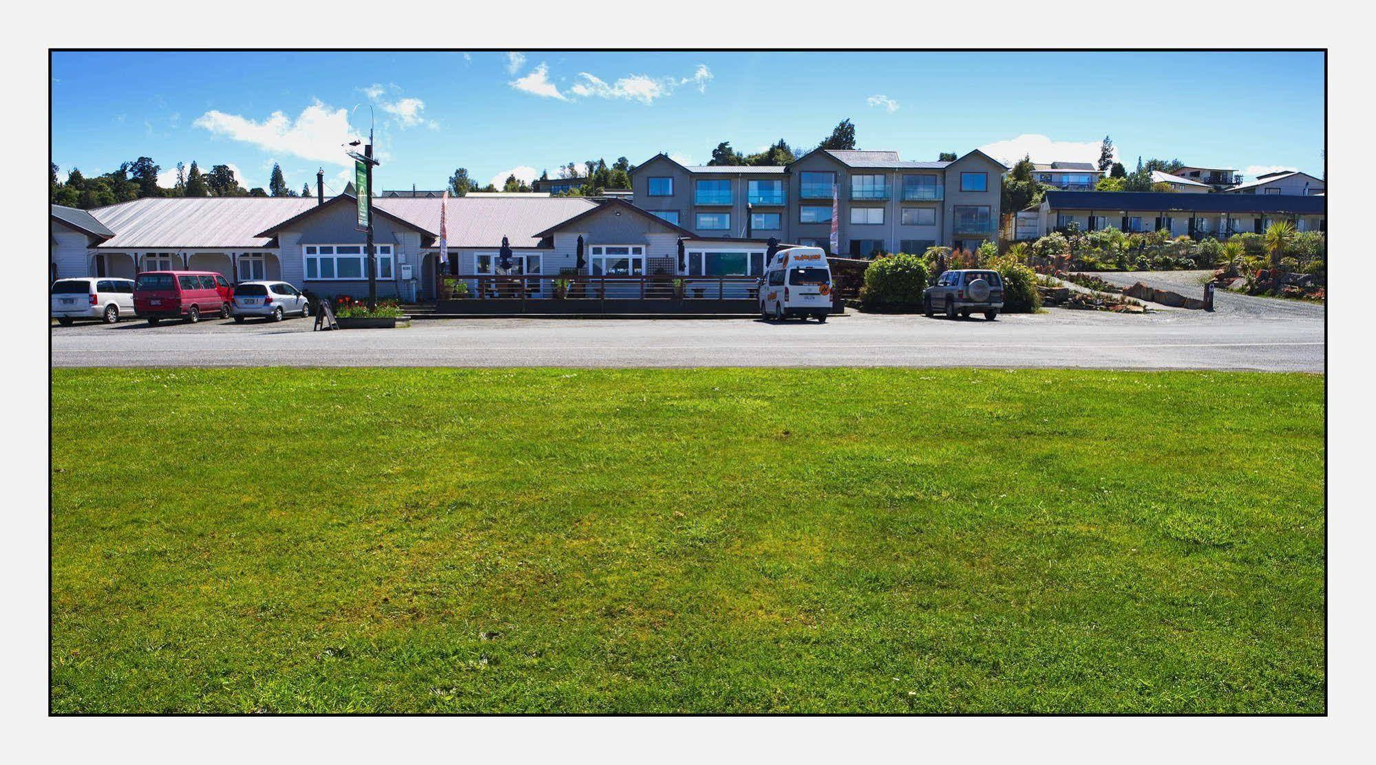 Hotel Lake Brunner Greymouth Eksteriør bilde