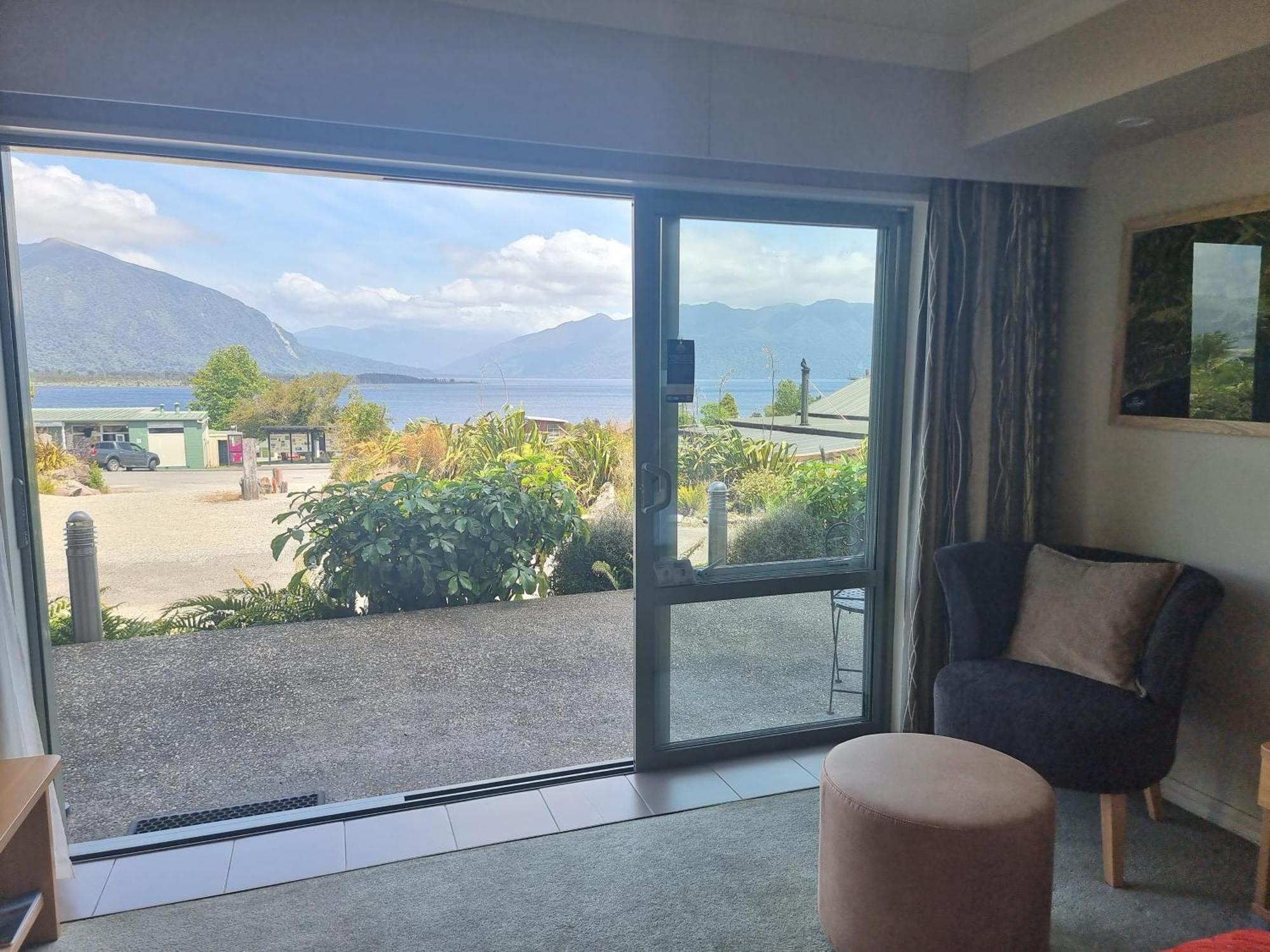 Hotel Lake Brunner Greymouth Eksteriør bilde