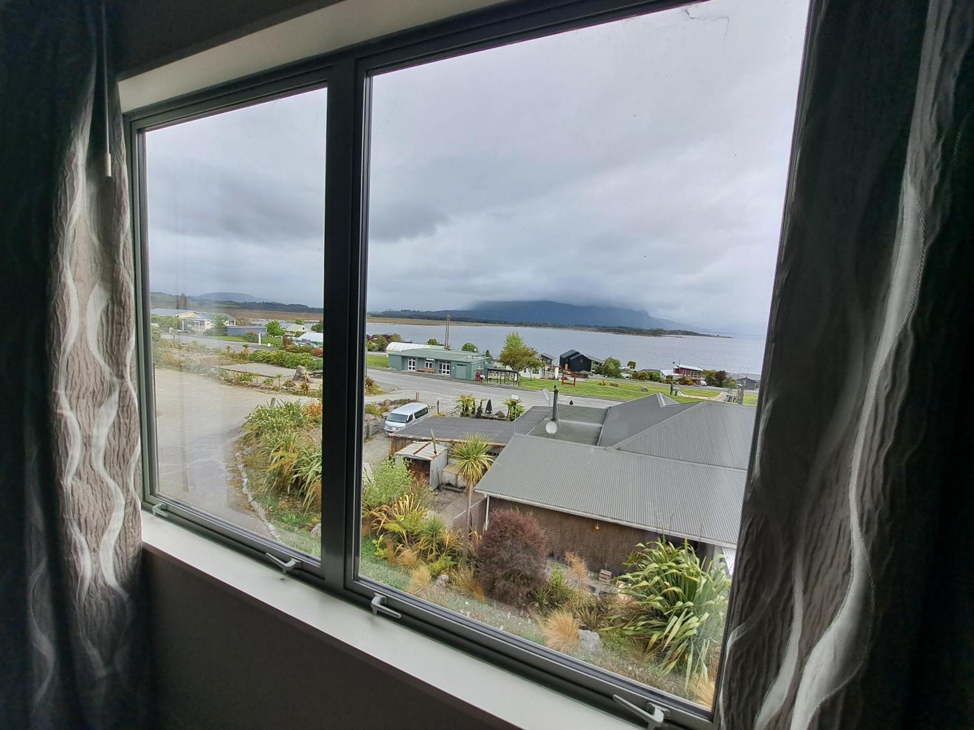 Hotel Lake Brunner Greymouth Eksteriør bilde