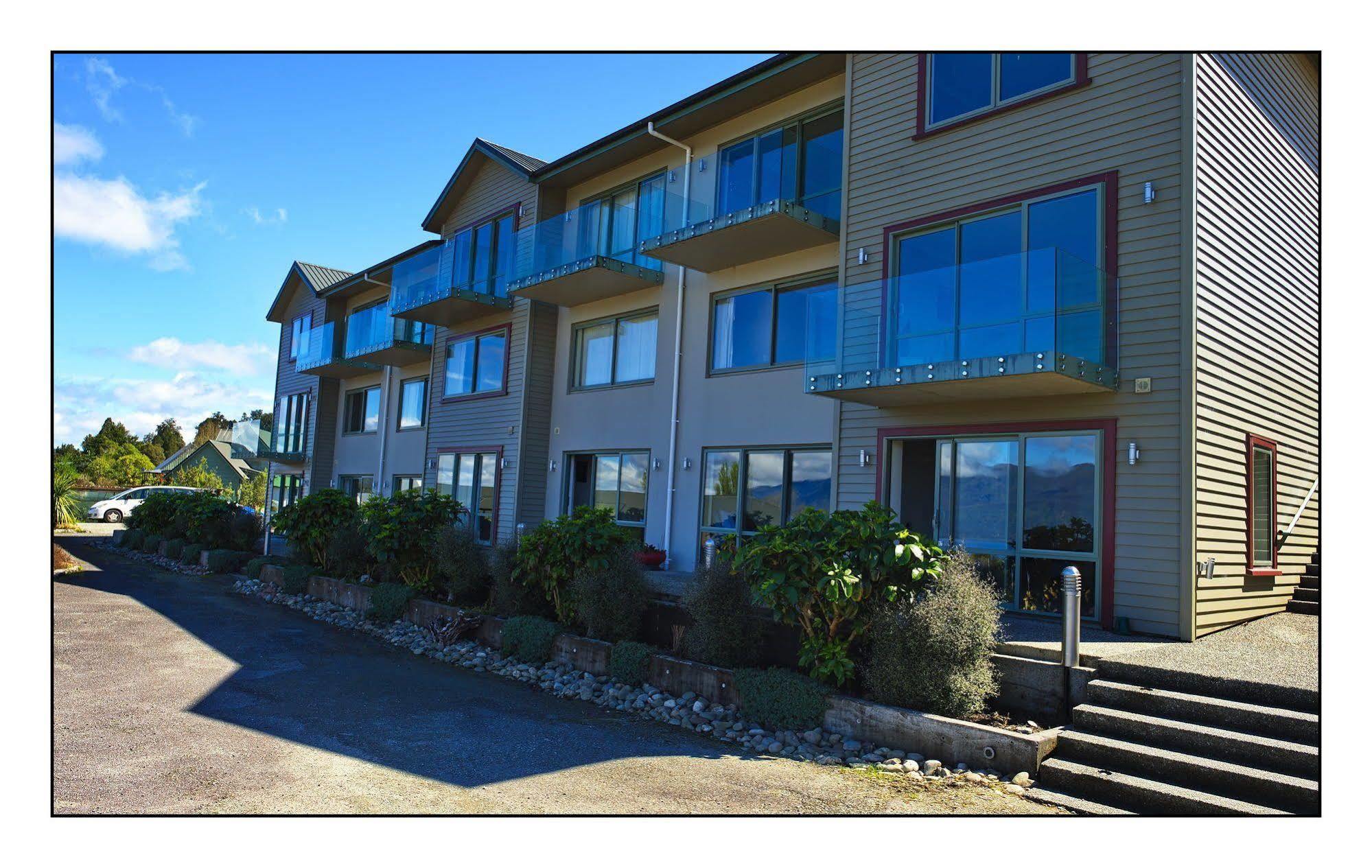 Hotel Lake Brunner Greymouth Eksteriør bilde